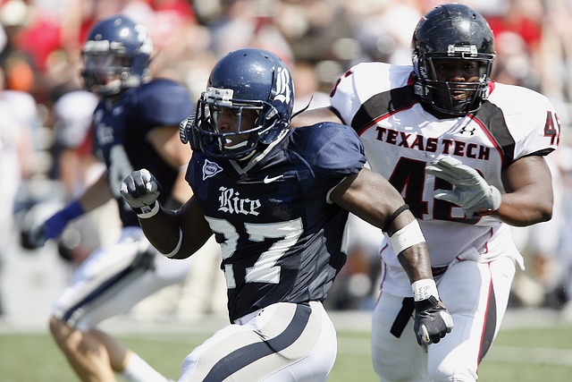 时胜任中锋 时胜任中锋