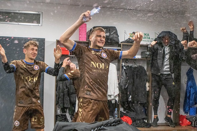 线的强硬表 线的强硬表